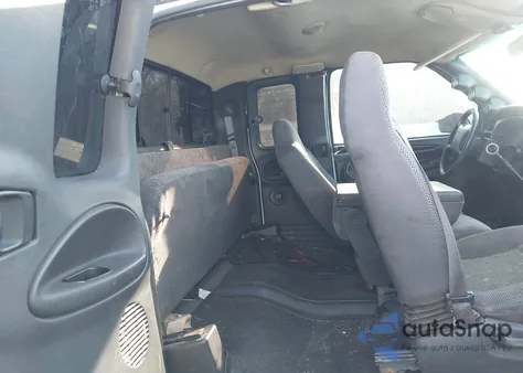 2001 Dodge Ram 2500 St z USA, uszkodzony, nr VIN 1B7KF23761J515236